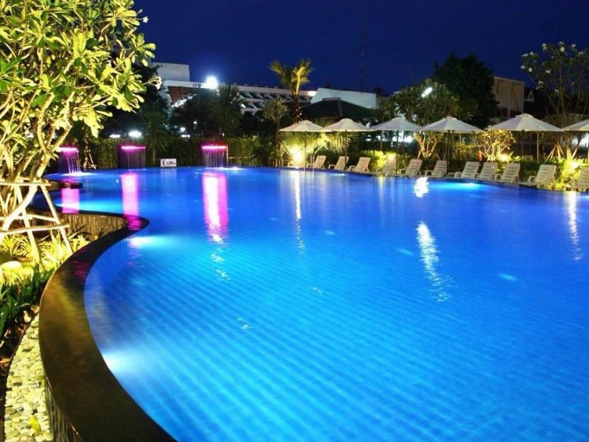 Golden Beach Cha-Am Hotel Exterior foto